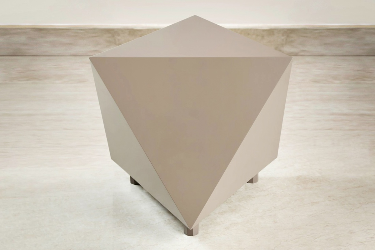 Previous work: DELTA Side Table - Reem Abusitteh